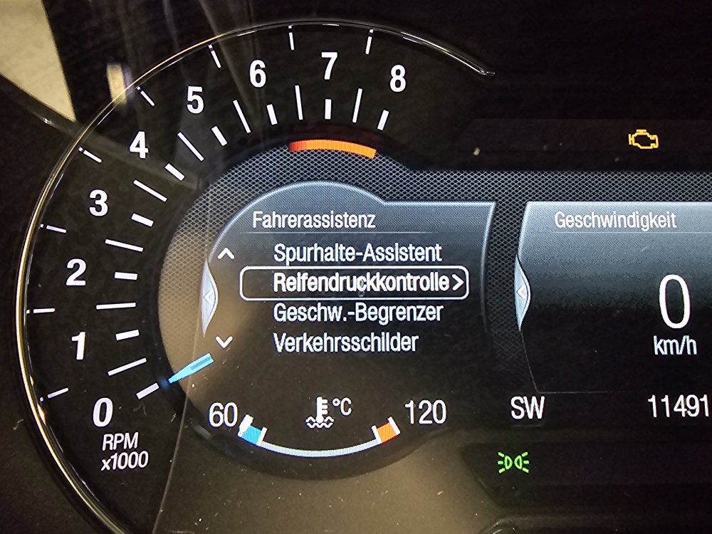 Ford S-Max bei Hoffmann Automobile in Wolfsburg kaufen und sofort mitnehmen - Bild 22