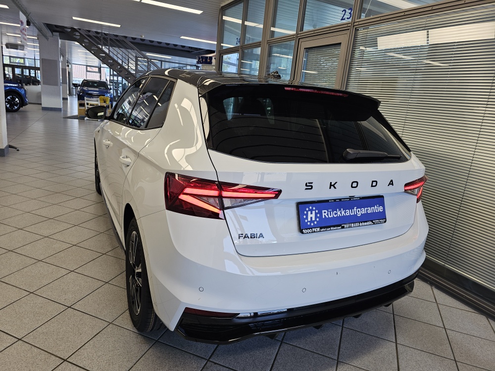 Skoda Fabia bei Hoffmann Automobile in Wolfsburg kaufen und sofort mitnehmen - Bild 3