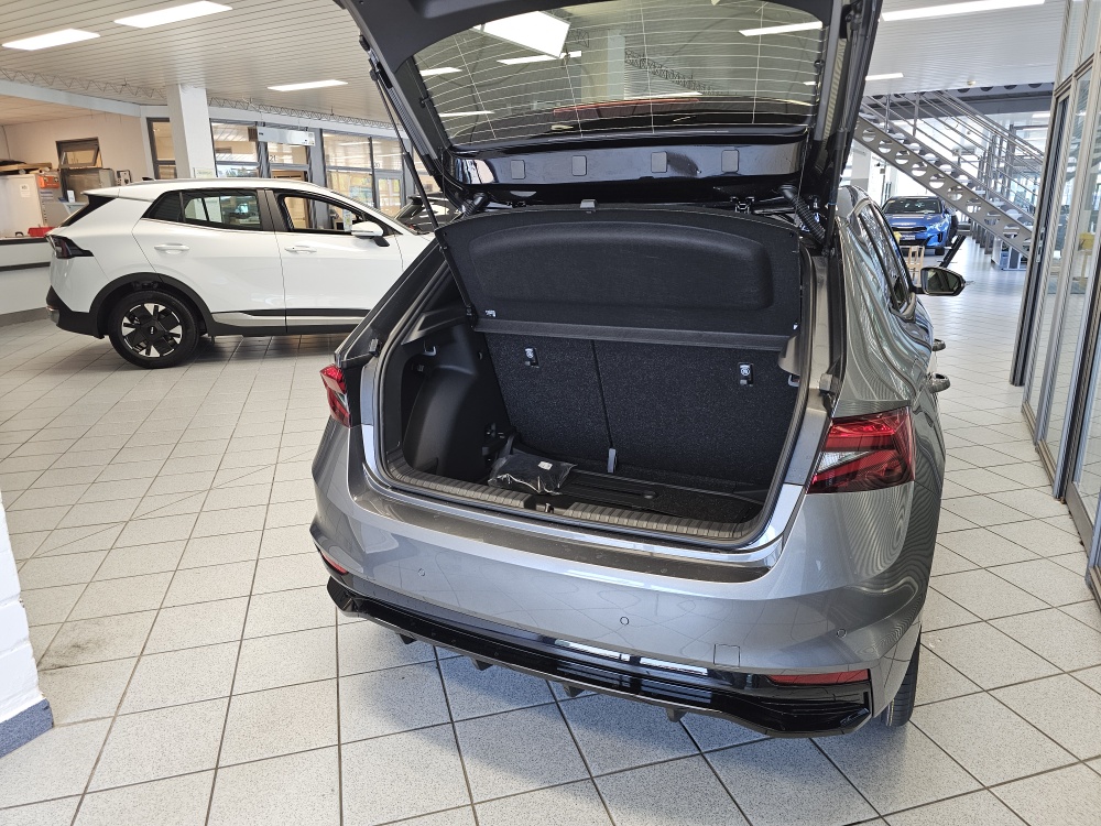 Skoda Fabia bei Hoffmann Automobile in Wolfsburg kaufen und sofort mitnehmen - Bild 2
