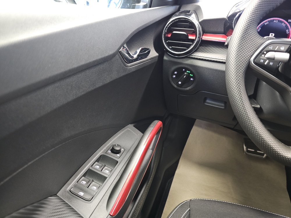 Skoda Fabia bei Hoffmann Automobile in Wolfsburg kaufen und sofort mitnehmen - Bild 16