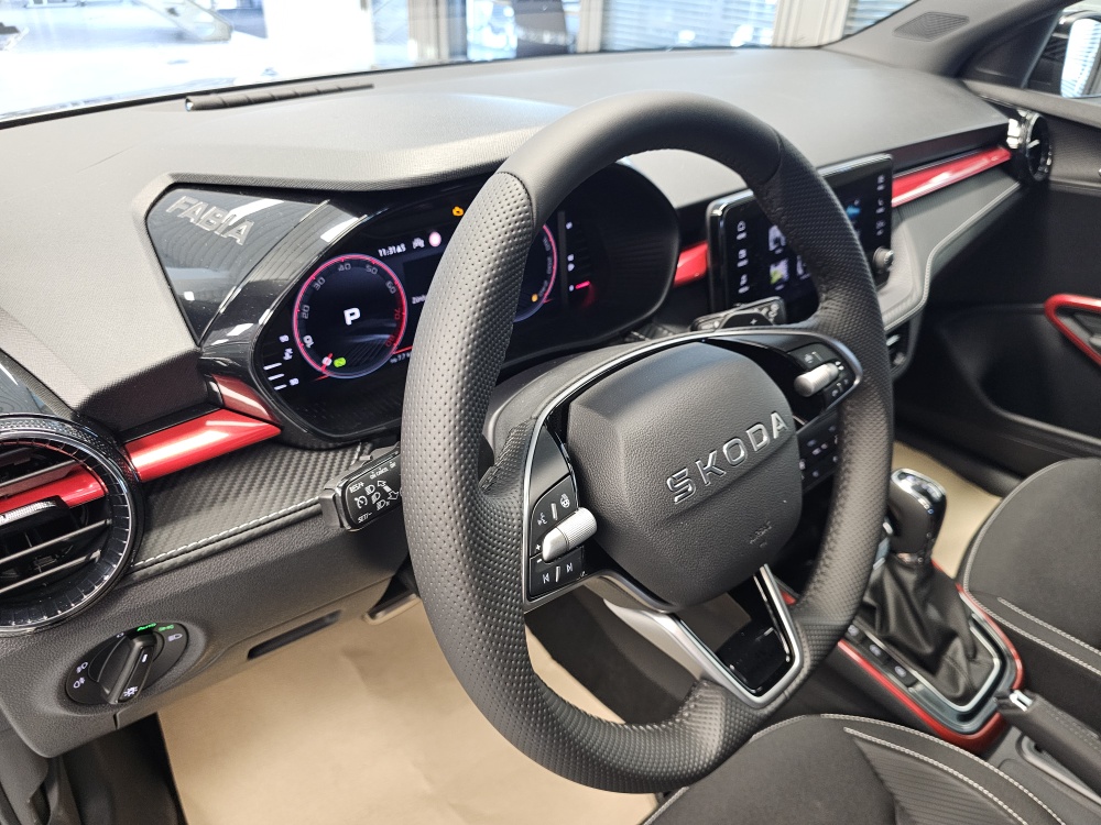 Skoda Fabia bei Hoffmann Automobile in Wolfsburg kaufen und sofort mitnehmen - Bild 18