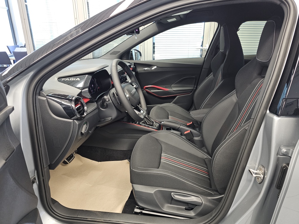 Skoda Fabia bei Hoffmann Automobile in Wolfsburg kaufen und sofort mitnehmen - Bild 19