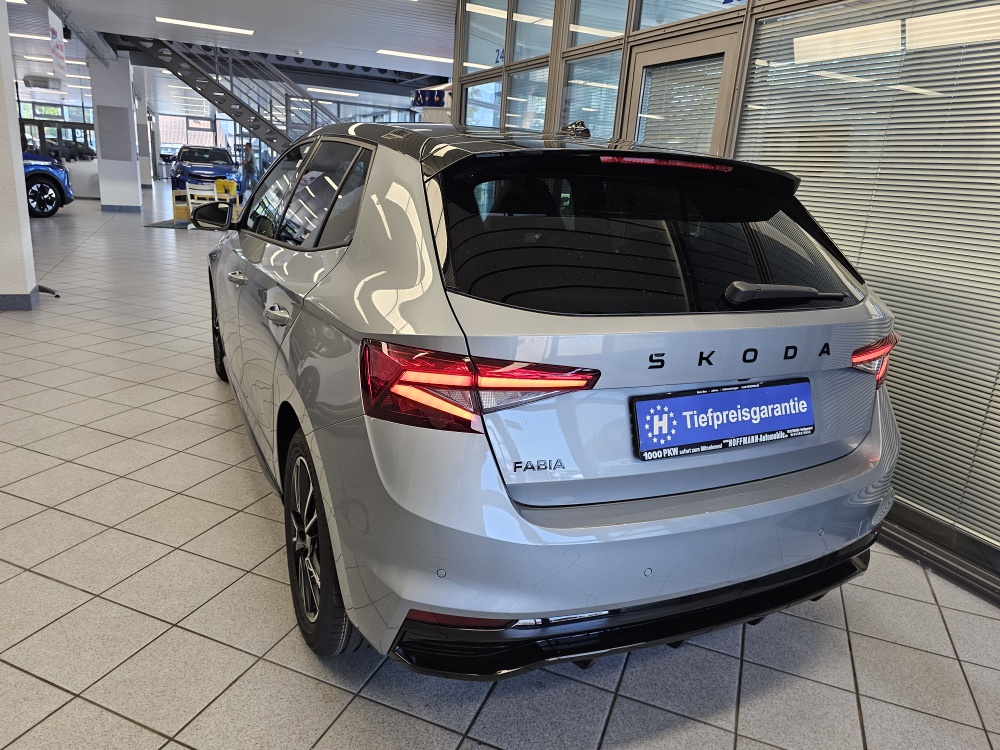 Skoda Fabia bei Hoffmann Automobile in Wolfsburg kaufen und sofort mitnehmen - Bild 3