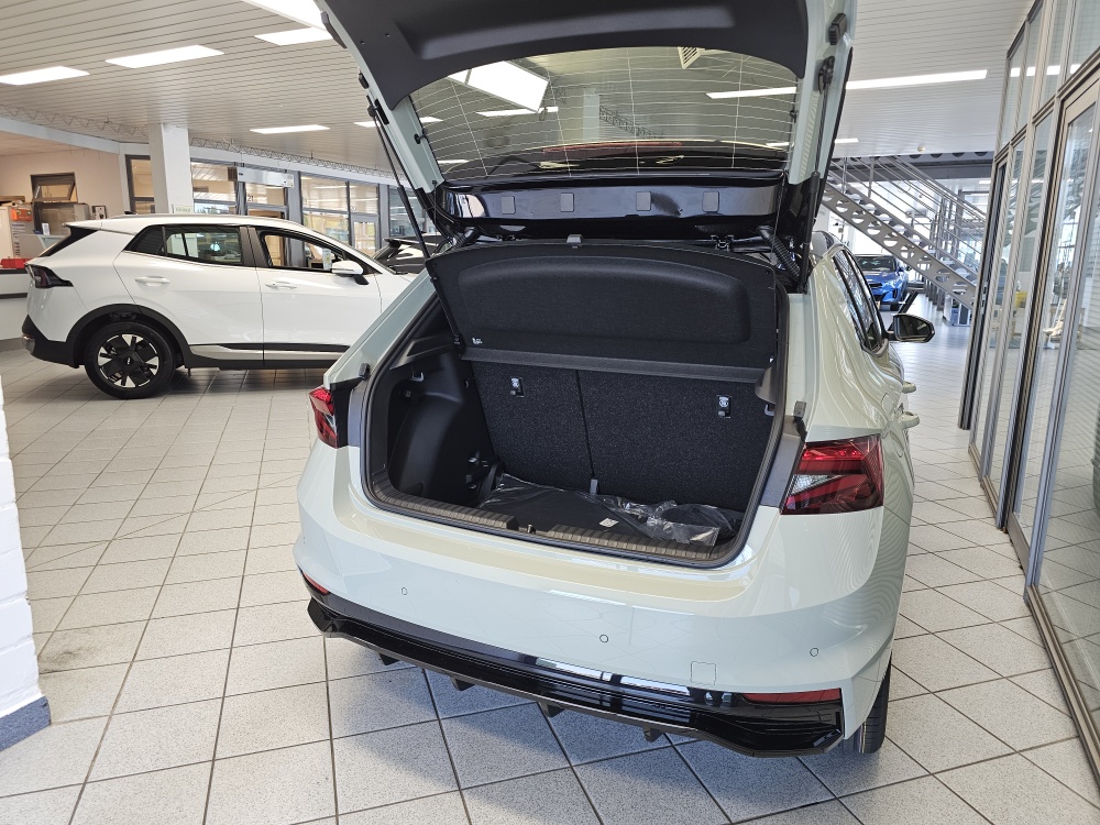 Skoda Fabia bei Hoffmann Automobile in Wolfsburg kaufen und sofort mitnehmen - Bild 2