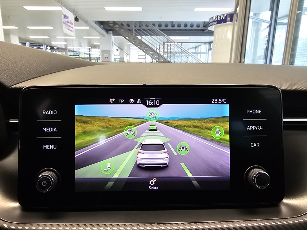 Skoda Kamiq bei Hoffmann Automobile in Wolfsburg kaufen und sofort mitnehmen - Bild 16