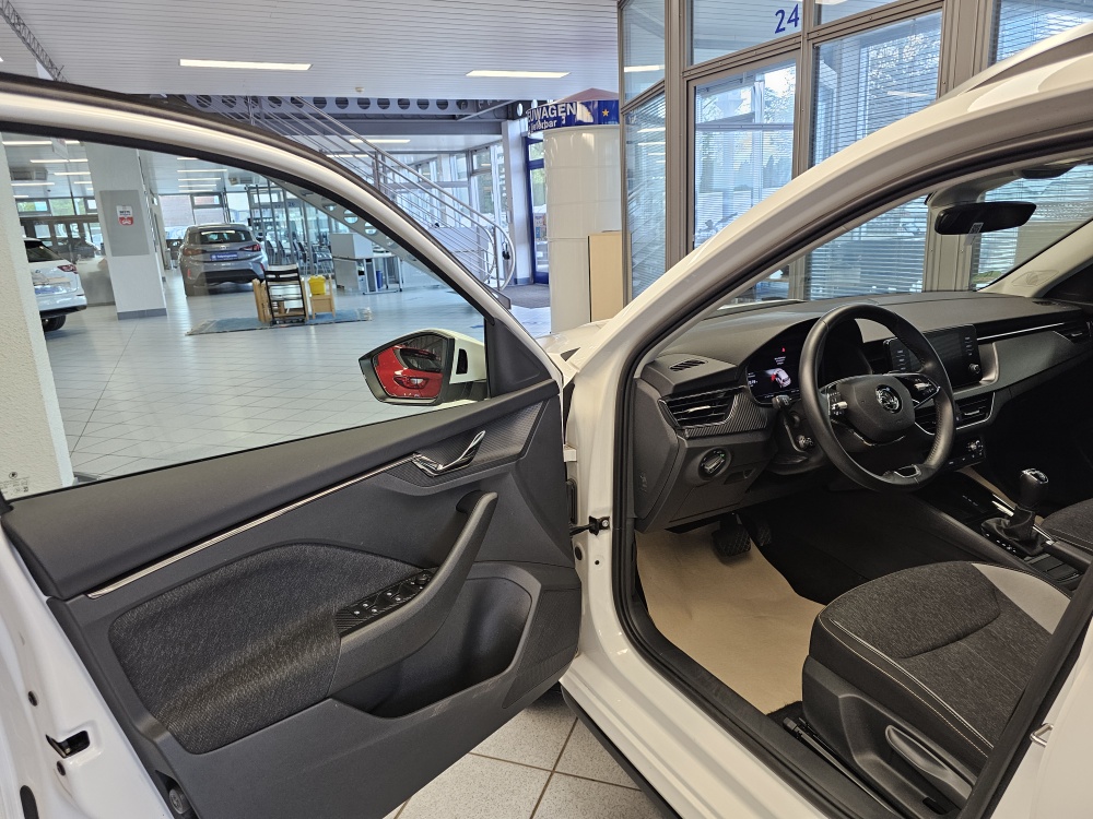 Skoda Kamiq bei Hoffmann Automobile in Wolfsburg kaufen und sofort mitnehmen - Bild 25