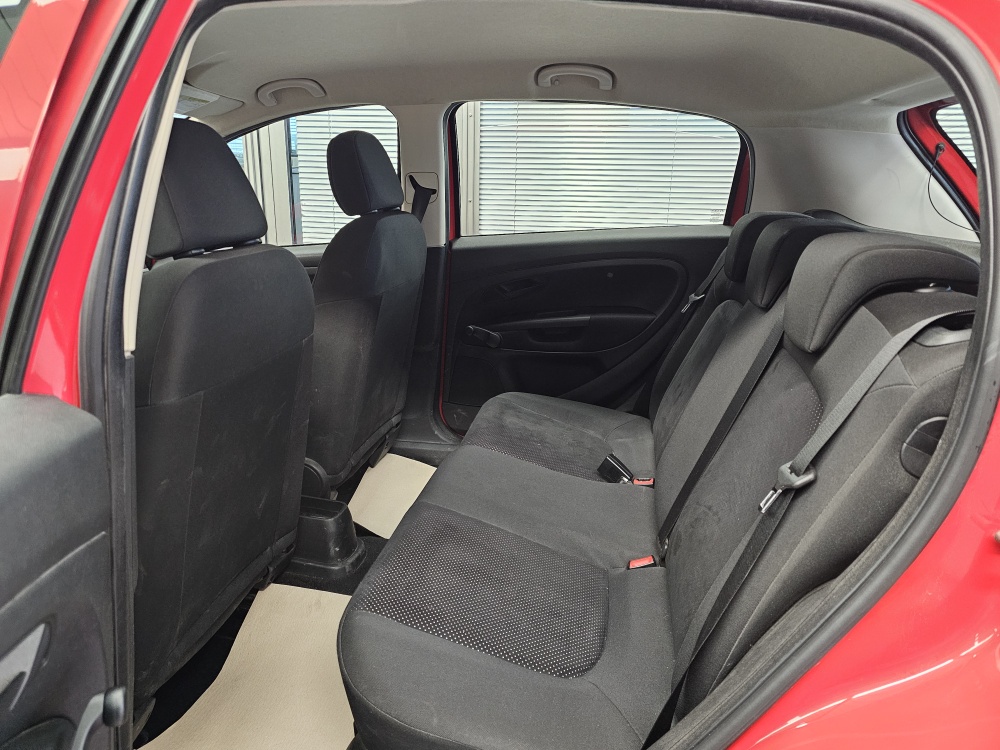 Fiat Grande Punto bei Hoffmann Automobile in Wolfsburg kaufen und sofort mitnehmen - Bild 4