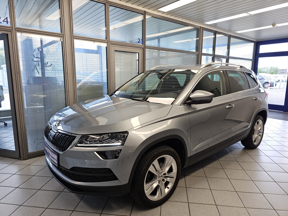 Skoda Karoq Ambition für nur 20.700,- € bei Hoffmann Automobile in Wolfsburg kaufen und sofort mitnehmen