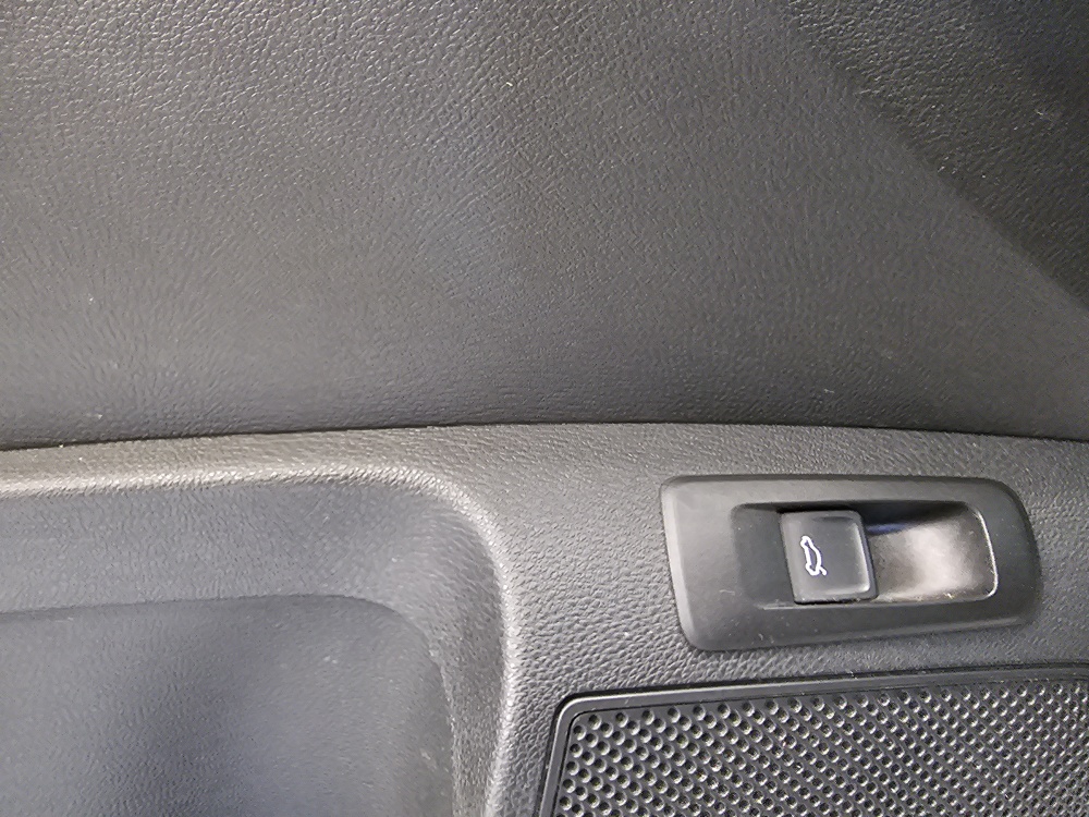 Skoda Karoq bei Hoffmann Automobile in Wolfsburg kaufen und sofort mitnehmen - Bild 23