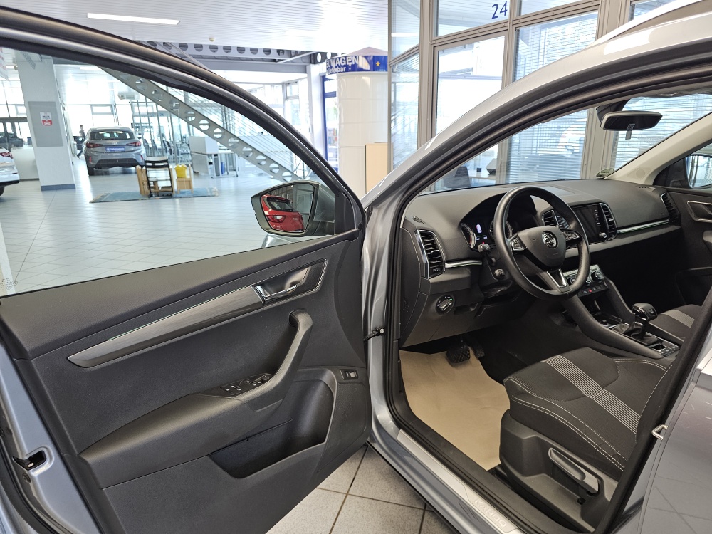 Skoda Karoq bei Hoffmann Automobile in Wolfsburg kaufen und sofort mitnehmen - Bild 25