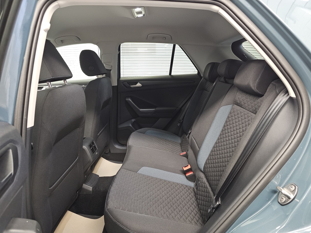 VW T-Roc bei Hoffmann Automobile in Wolfsburg kaufen und sofort mitnehmen - Bild 7