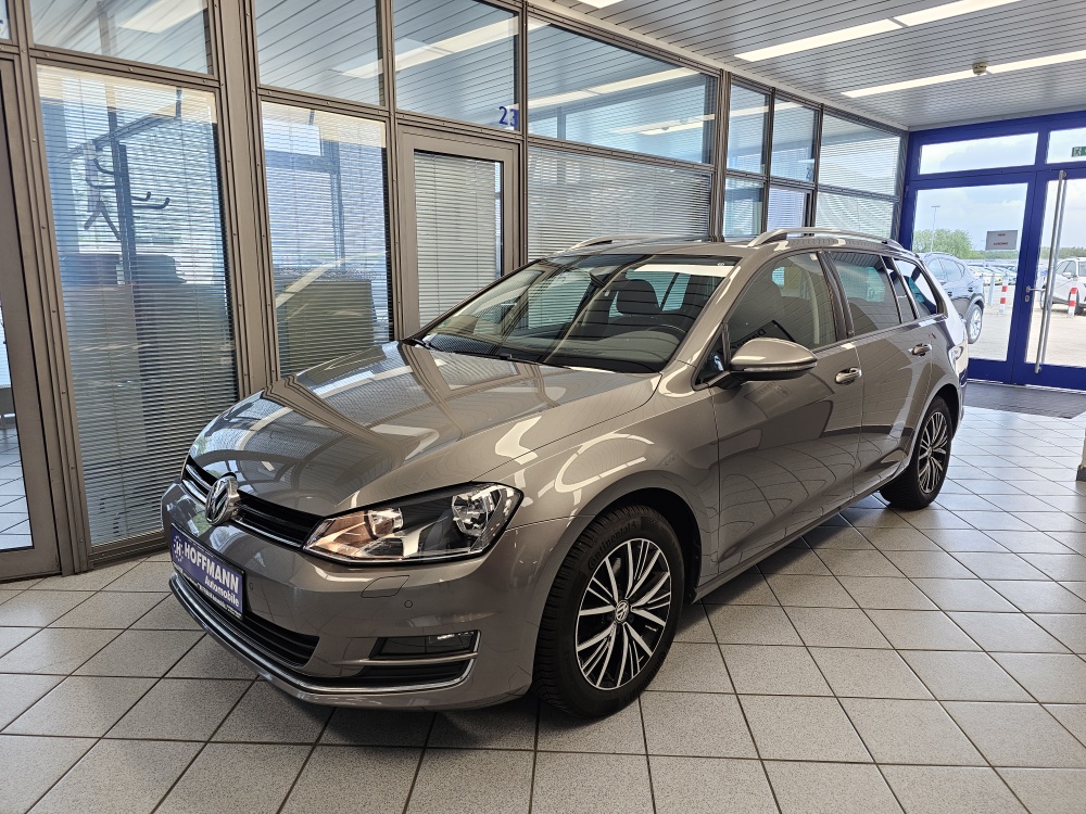 VW Golf Variant Comfortline BlueMotion für nur 15.900,- € bei Hoffmann Automobile in Wolfsburg kaufen und sofort mitnehmen