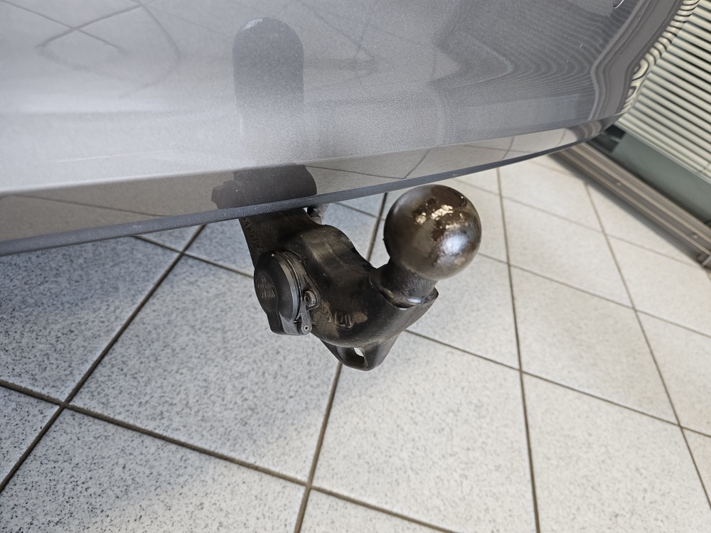 VW Golf Variant bei Hoffmann Automobile in Wolfsburg kaufen und sofort mitnehmen - Bild 3