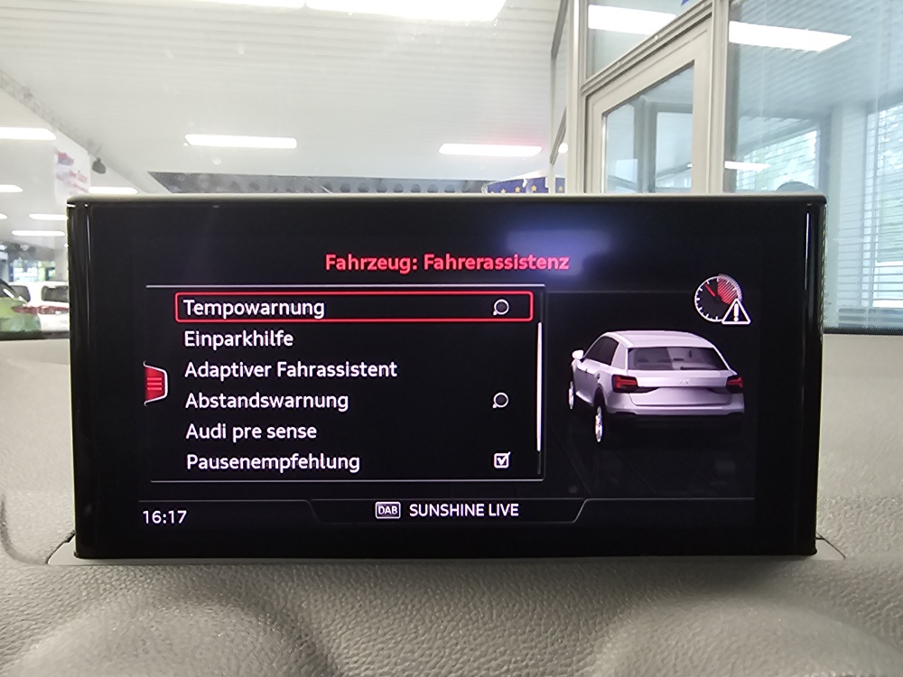 Audi Q2 bei Hoffmann Automobile in Wolfsburg kaufen und sofort mitnehmen - Bild 10
