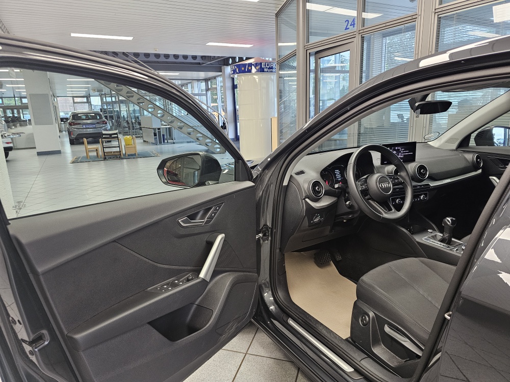 Audi Q2 bei Hoffmann Automobile in Wolfsburg kaufen und sofort mitnehmen - Bild 21