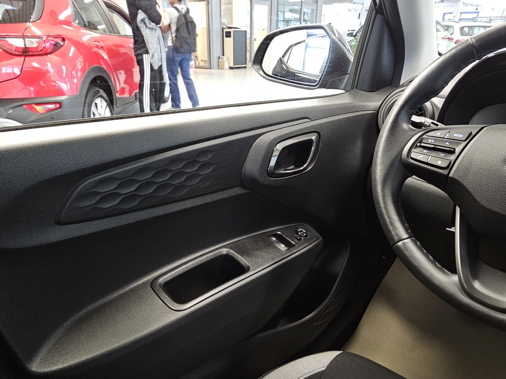 Hyundai i10 bei Hoffmann Automobile in Wolfsburg kaufen und sofort mitnehmen - Bild 16