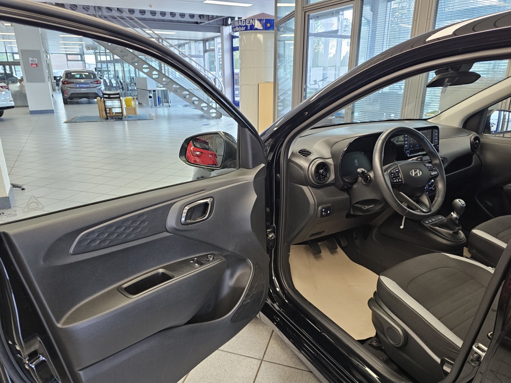 Hyundai i10 bei Hoffmann Automobile in Wolfsburg kaufen und sofort mitnehmen - Bild 20