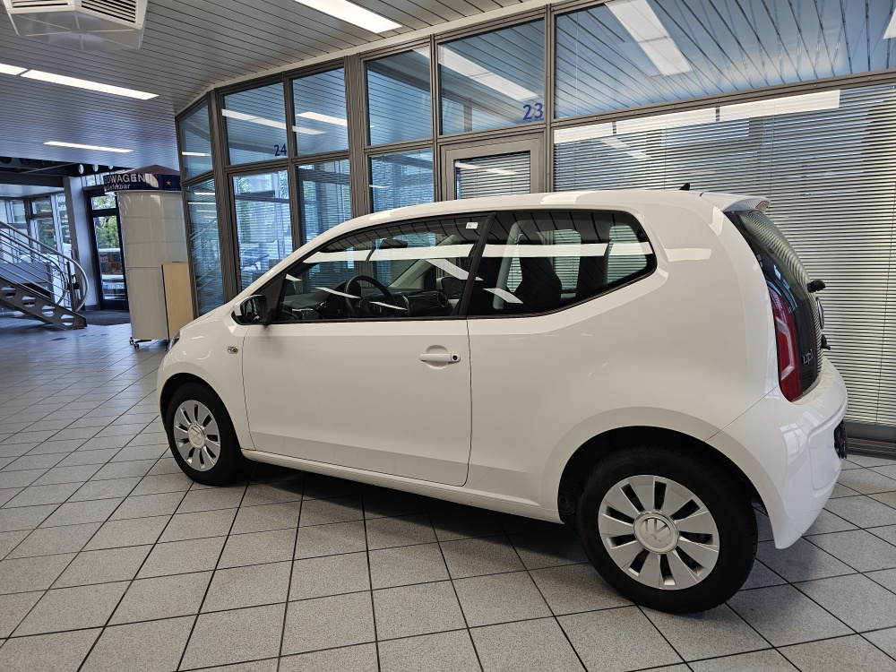 VW up! bei Hoffmann Automobile in Wolfsburg kaufen und sofort mitnehmen - Bild 13