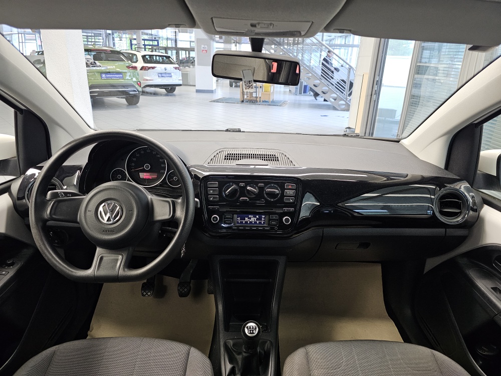 VW up! bei Hoffmann Automobile in Wolfsburg kaufen und sofort mitnehmen - Bild 5