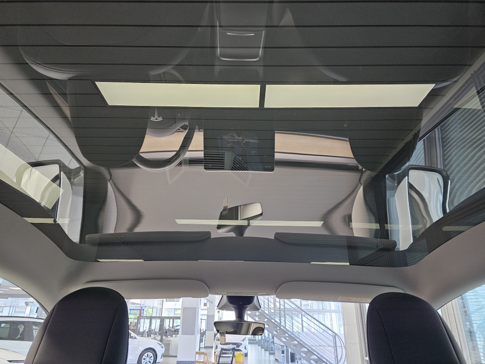 Tesla Model Y bei Hoffmann Automobile in Wolfsburg kaufen und sofort mitnehmen - Bild 7