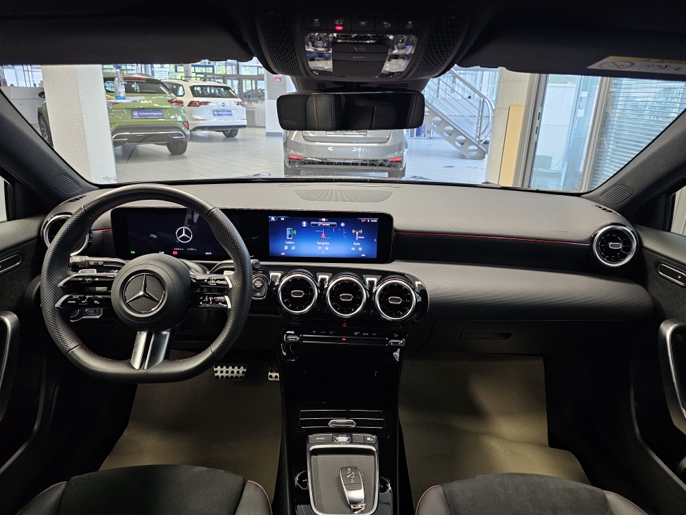 Mercedes-Benz A 200 bei Hoffmann Automobile in Wolfsburg kaufen und sofort mitnehmen - Bild 7