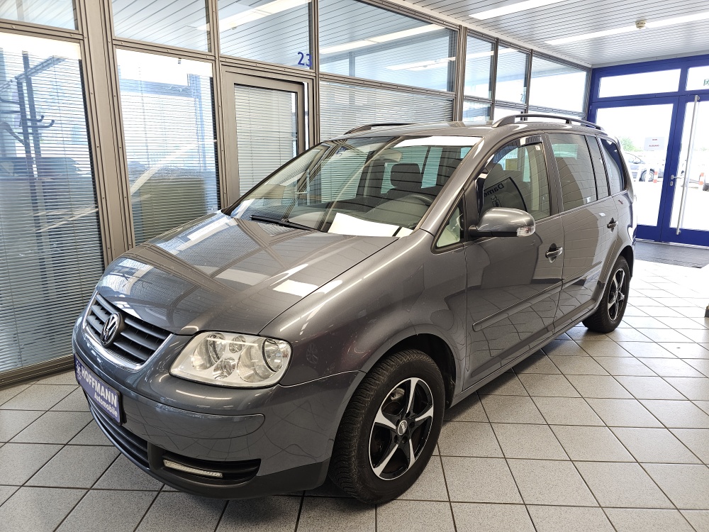 VW Touran  für nur 1.400,- € bei Hoffmann Automobile in Wolfsburg kaufen und sofort mitnehmen