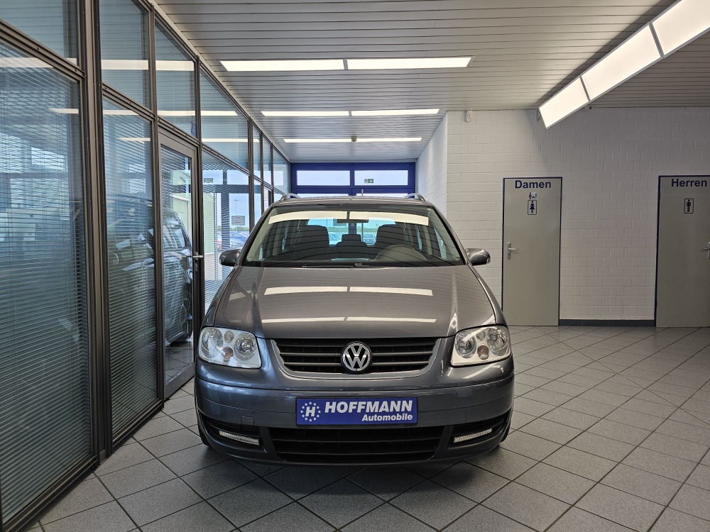 VW Touran bei Hoffmann Automobile in Wolfsburg kaufen und sofort mitnehmen - Bild 18
