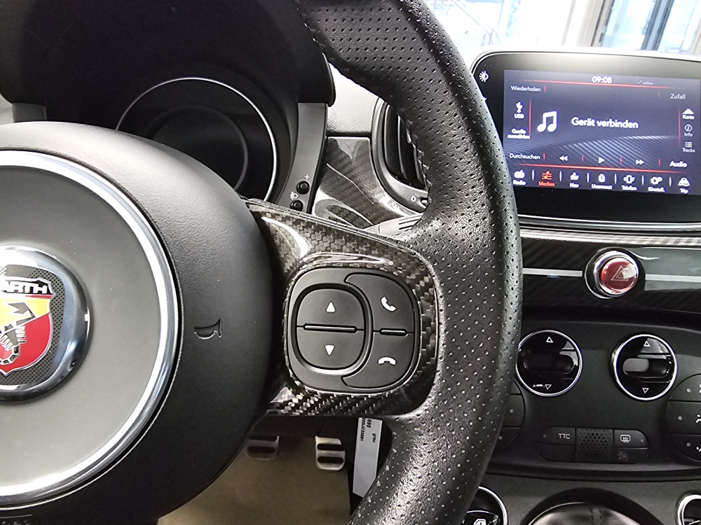 Abarth 695 bei Hoffmann Automobile in Wolfsburg kaufen und sofort mitnehmen - Bild 13