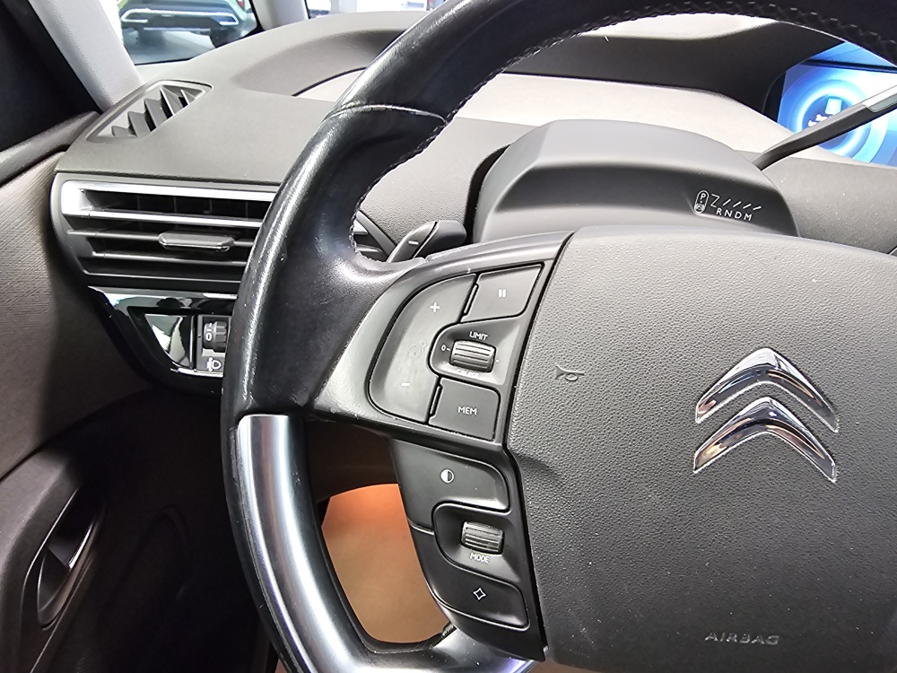 Citroen C4 Picasso bei Hoffmann Automobile in Wolfsburg kaufen und sofort mitnehmen - Bild 19