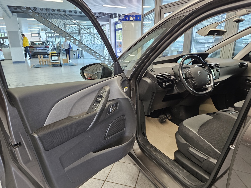 Citroen C4 Picasso bei Hoffmann Automobile in Wolfsburg kaufen und sofort mitnehmen - Bild 25