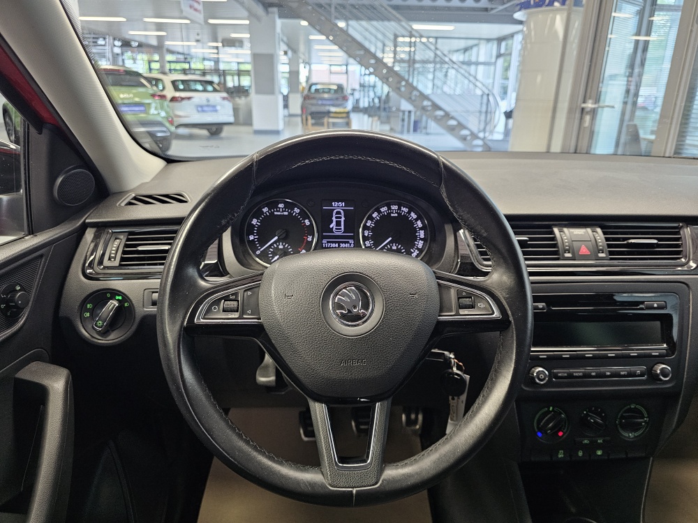 Skoda Rapid bei Hoffmann Automobile in Wolfsburg kaufen und sofort mitnehmen - Bild 13