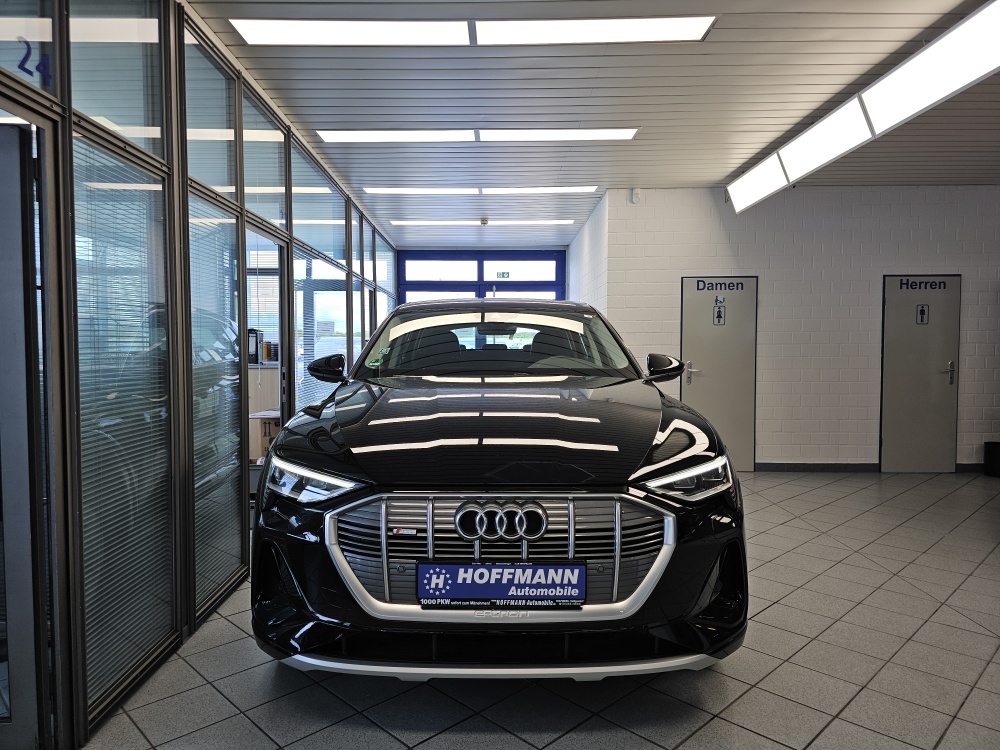 Audi e-tron bei Hoffmann Automobile in Wolfsburg kaufen und sofort mitnehmen - Bild 34