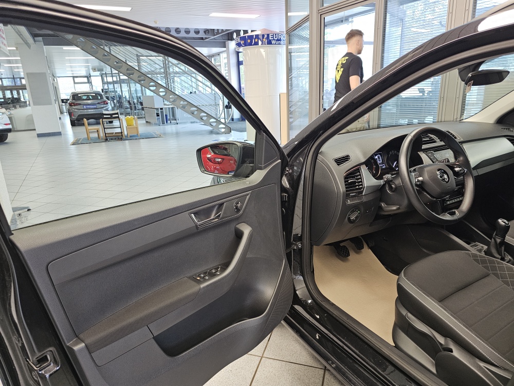 Skoda Fabia Combi bei Hoffmann Automobile in Wolfsburg kaufen und sofort mitnehmen - Bild 21