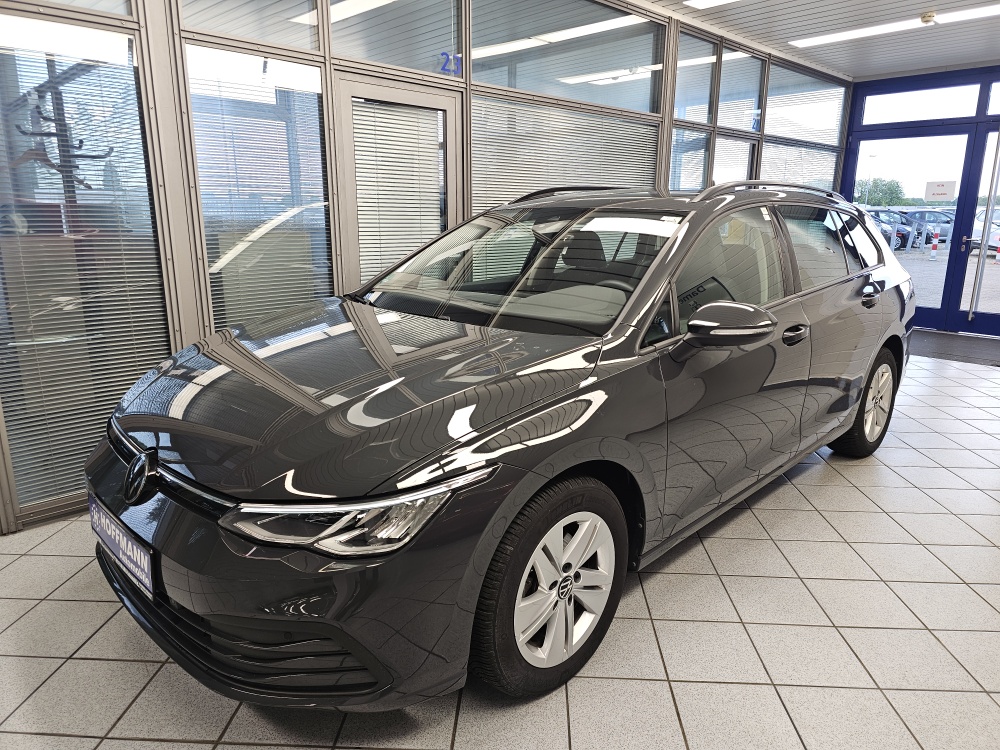VW Golf Variant Life für nur 18.900,- € bei Hoffmann Automobile in Wolfsburg kaufen und sofort mitnehmen