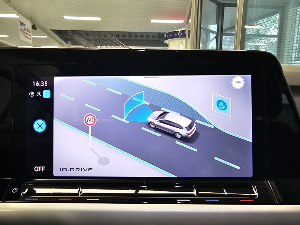 VW Golf Variant bei Hoffmann Automobile in Wolfsburg kaufen und sofort mitnehmen - Bild 16