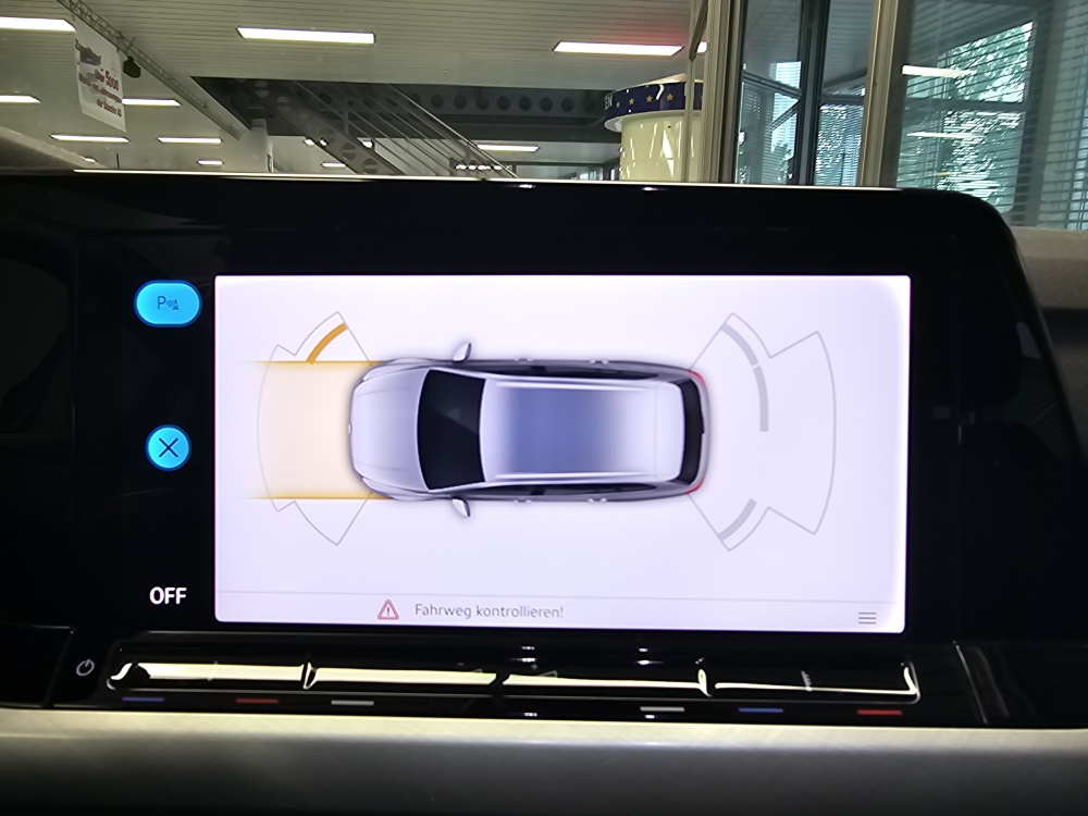 VW Golf Variant bei Hoffmann Automobile in Wolfsburg kaufen und sofort mitnehmen - Bild 17