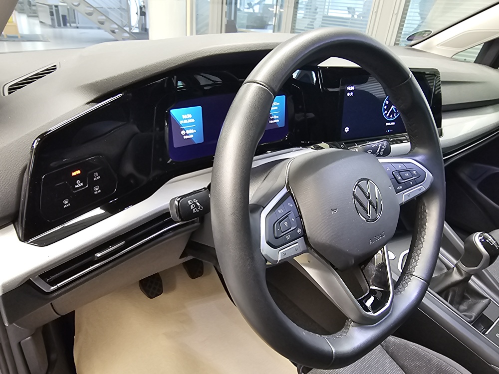 VW Golf Variant bei Hoffmann Automobile in Wolfsburg kaufen und sofort mitnehmen - Bild 22