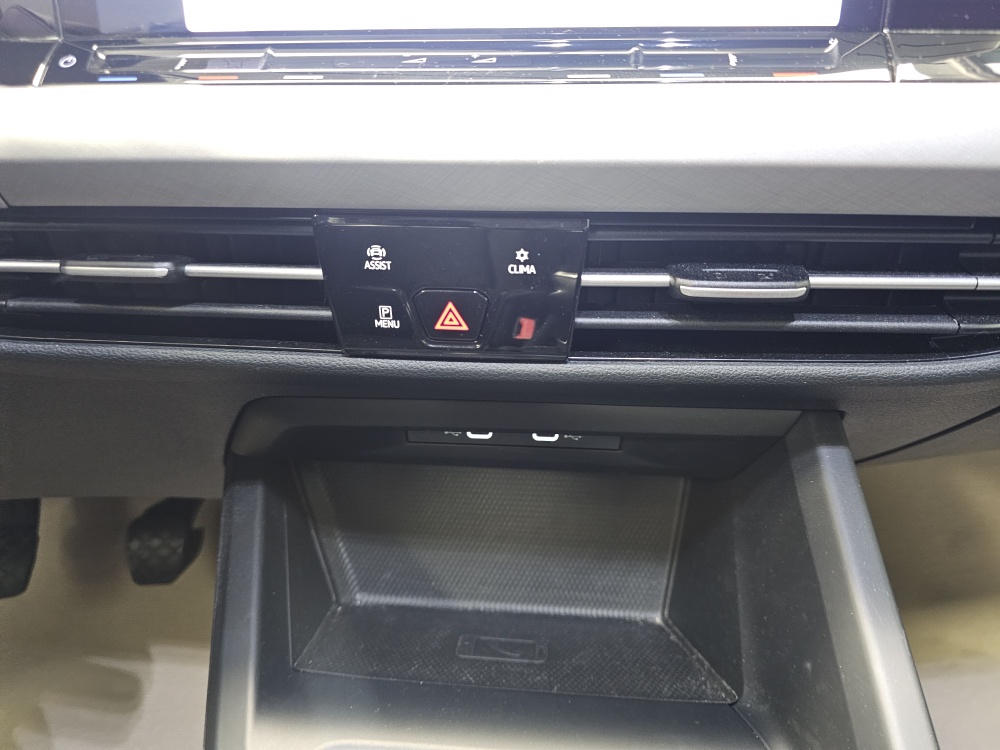 VW Golf Variant bei Hoffmann Automobile in Wolfsburg kaufen und sofort mitnehmen - Bild 8