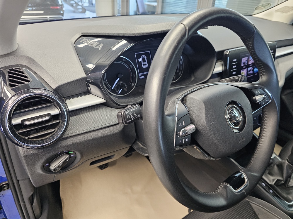 Skoda Fabia bei Hoffmann Automobile in Wolfsburg kaufen und sofort mitnehmen - Bild 18