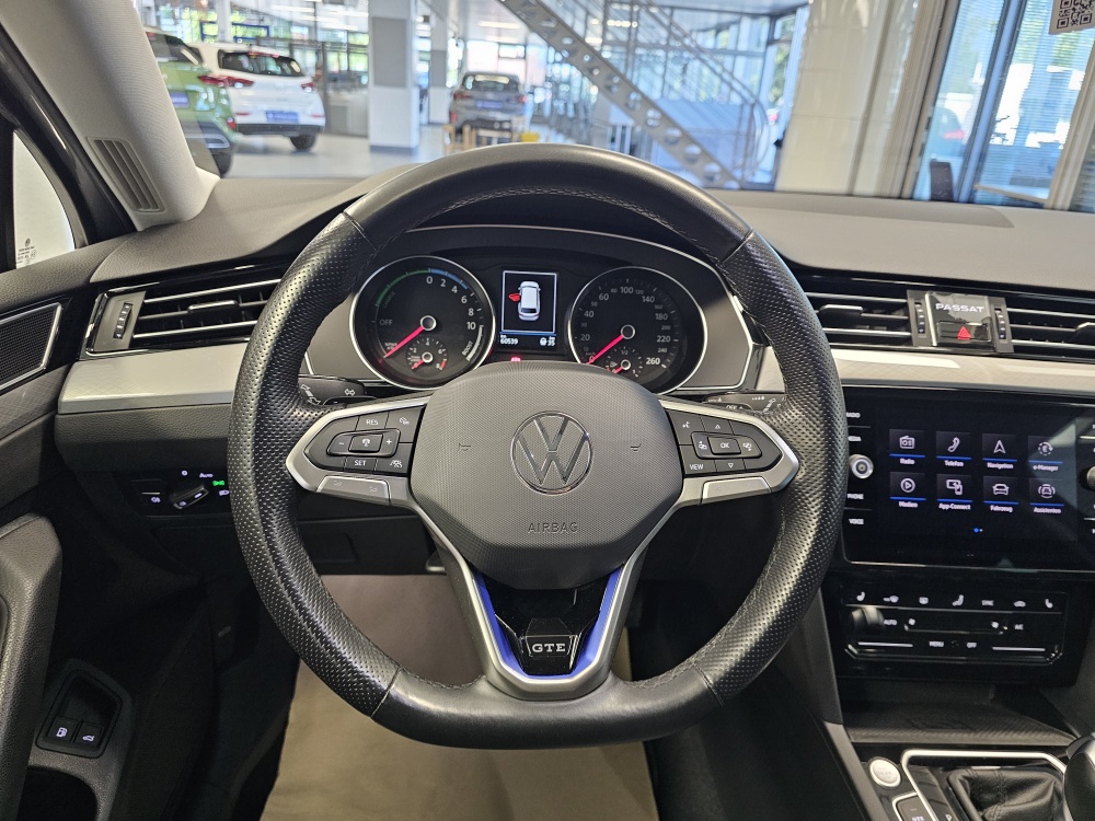 VW Passat Variant bei Hoffmann Automobile in Wolfsburg kaufen und sofort mitnehmen - Bild 28