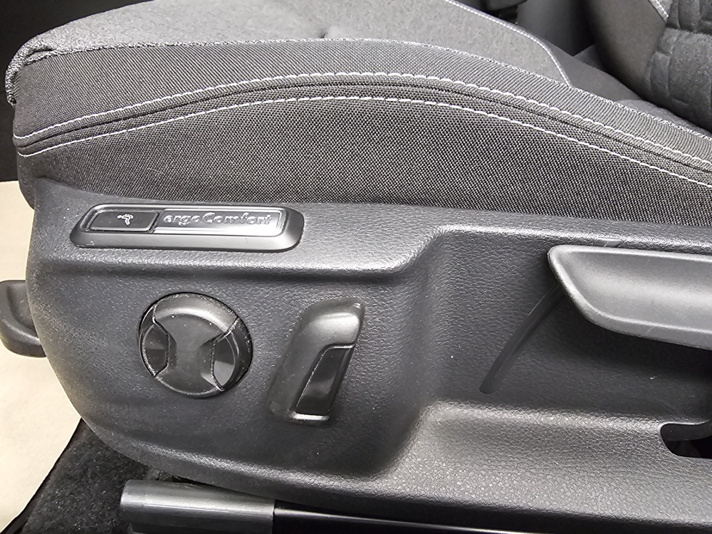 VW Passat Variant bei Hoffmann Automobile in Wolfsburg kaufen und sofort mitnehmen - Bild 31