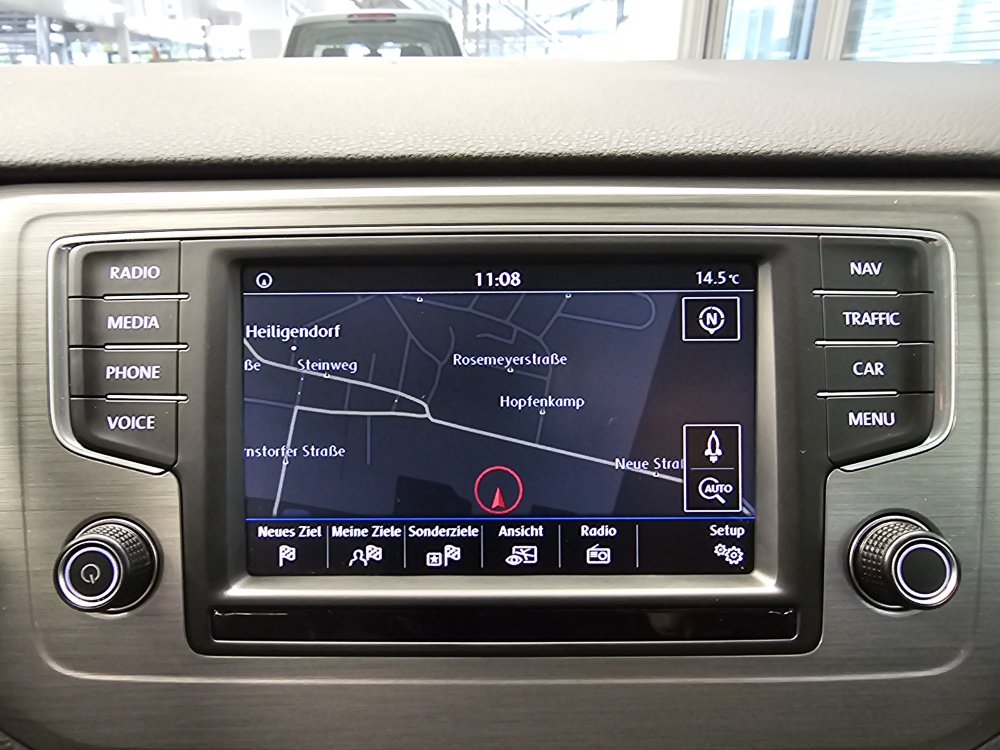 VW Golf Sportsvan bei Hoffmann Automobile in Wolfsburg kaufen und sofort mitnehmen - Bild 12