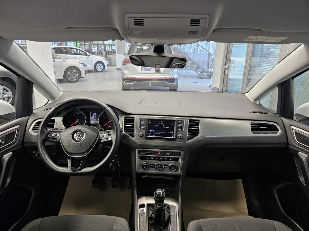 VW Golf Sportsvan bei Hoffmann Automobile in Wolfsburg kaufen und sofort mitnehmen - Bild 7