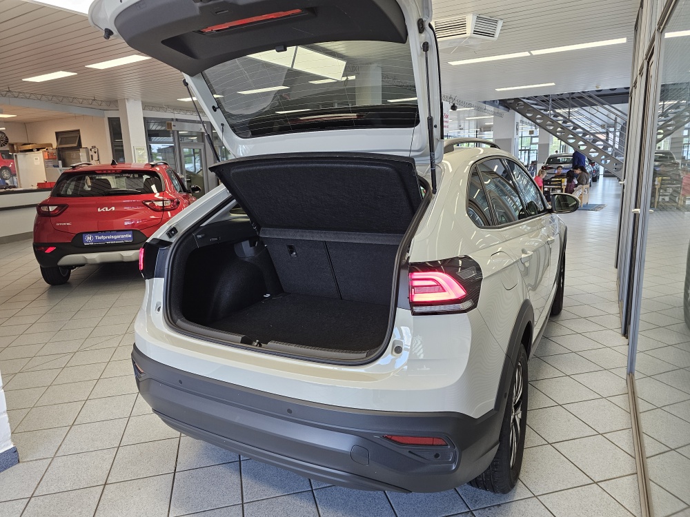 VW Taigo bei Hoffmann Automobile in Wolfsburg kaufen und sofort mitnehmen - Bild 2