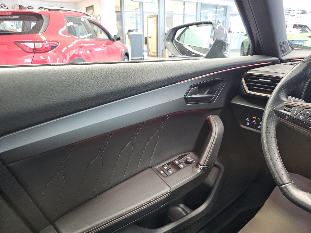 Cupra Formentor bei Hoffmann Automobile in Wolfsburg kaufen und sofort mitnehmen - Bild 21