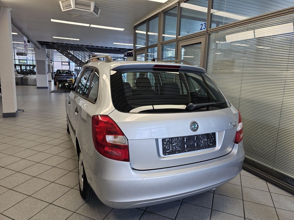 Skoda Fabia Combi bei Hoffmann Automobile in Wolfsburg kaufen und sofort mitnehmen - Bild 3