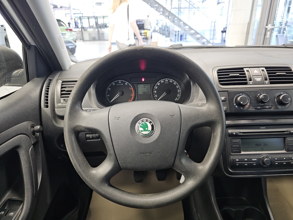 Skoda Fabia Combi bei Hoffmann Automobile in Wolfsburg kaufen und sofort mitnehmen - Bild 9