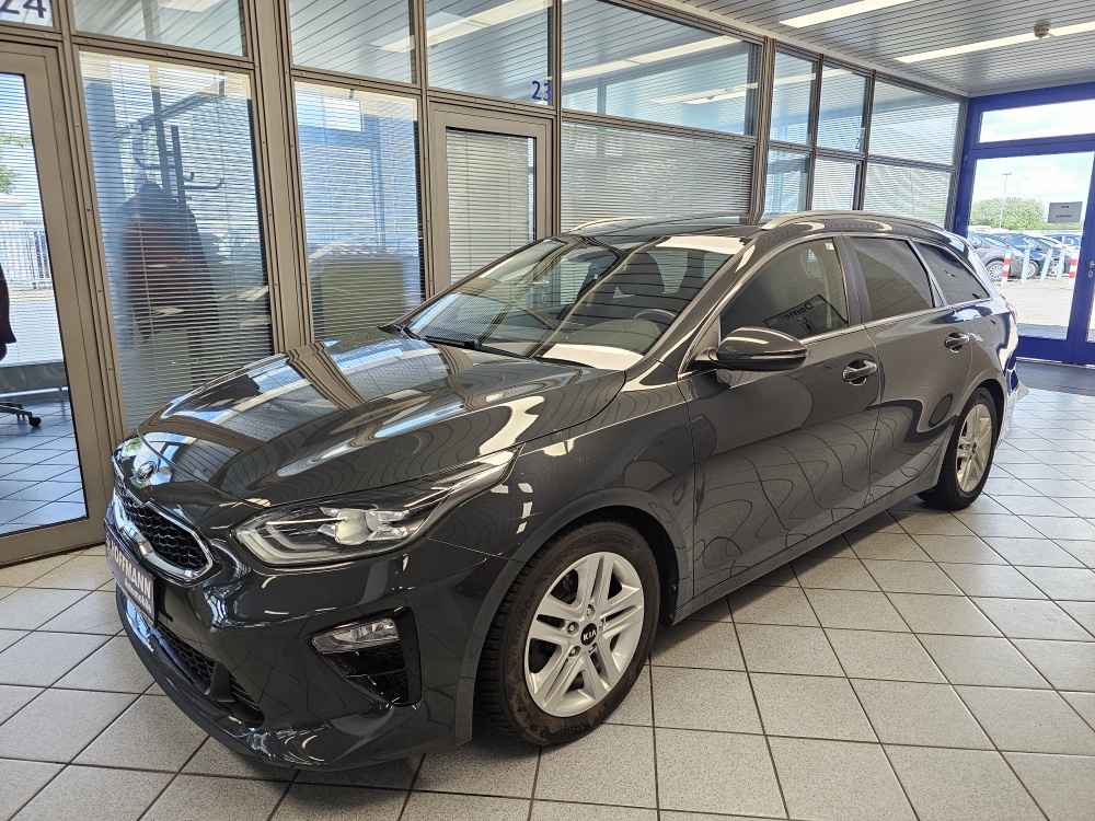 Kia Ceed bei Hoffmann Automobile in Wolfsburg kaufen und sofort mitnehmen - Bild 1