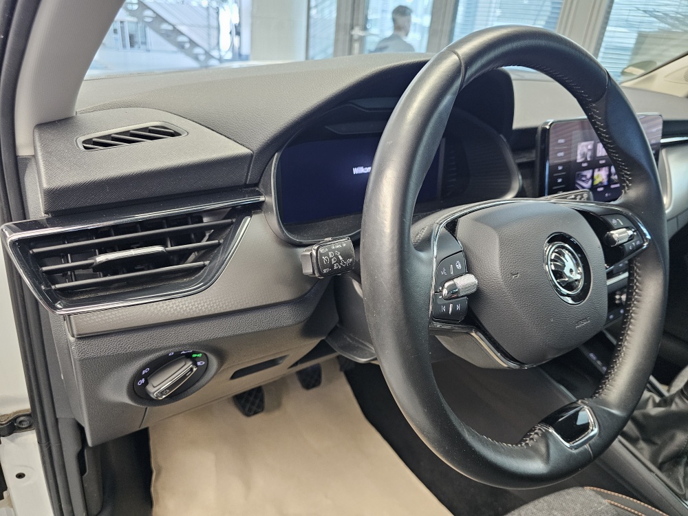 Skoda Kamiq bei Hoffmann Automobile in Wolfsburg kaufen und sofort mitnehmen - Bild 22