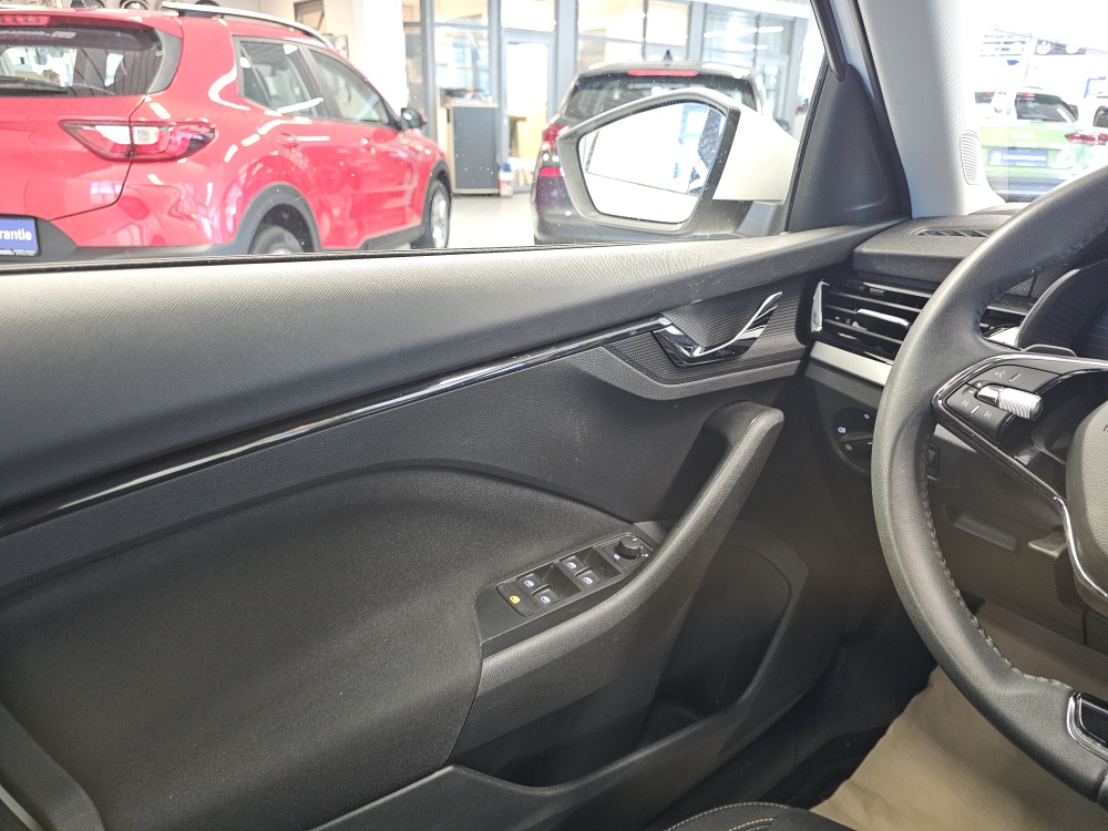 Skoda Kamiq bei Hoffmann Automobile in Wolfsburg kaufen und sofort mitnehmen - Bild 18